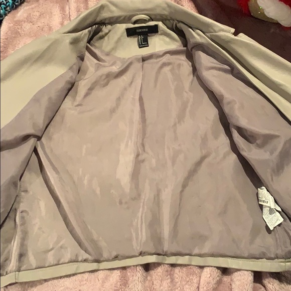 Jacket - Picture 3 of 5